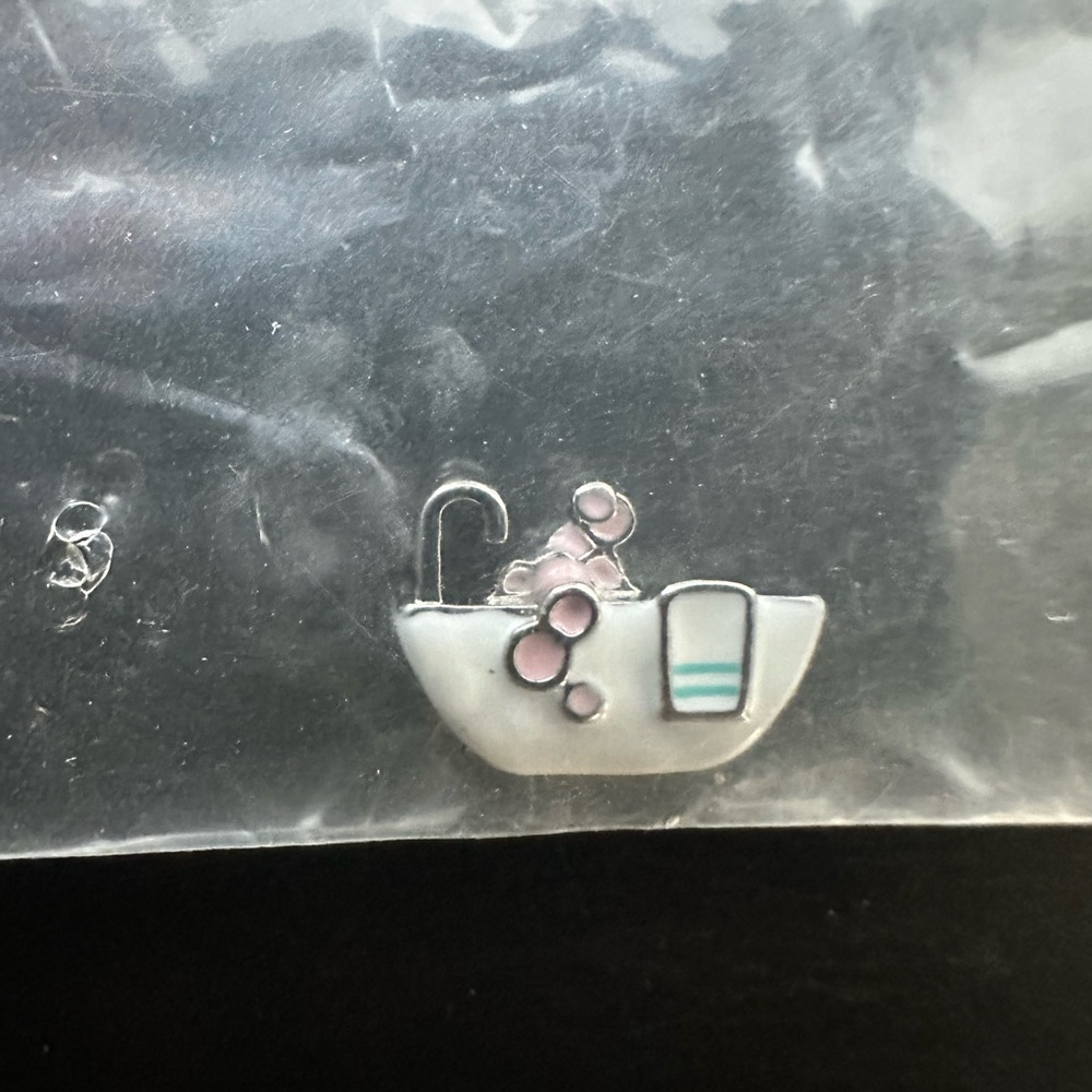 Origami owl bath tub charm